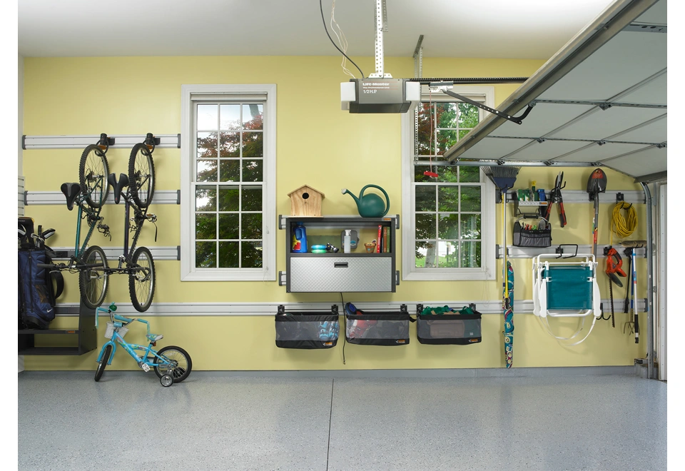 FOLD-AWAY WORK STATION GLADIATOR®