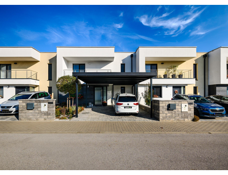 GARDEON® Custom Entrance and Carport Shelter