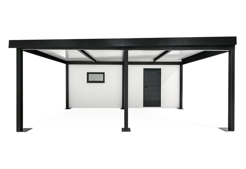 Garden house with Hormann safety garage door