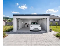 Garden house with Hormann safety garage door