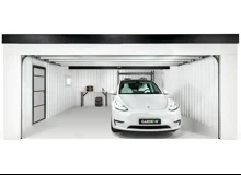 Garden house with Hormann safety garage door