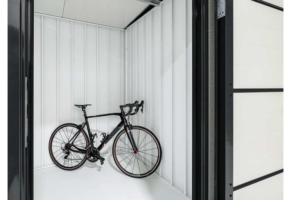 Garden house with carport