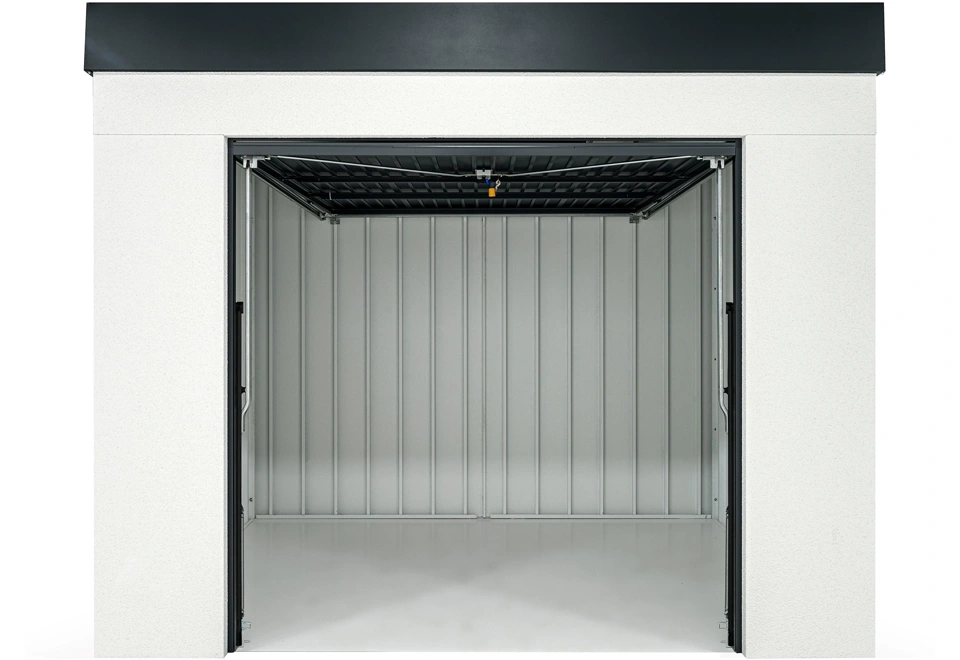 Garden house with Hormann safety garage door