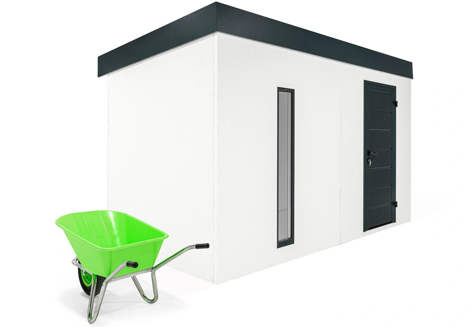 Garden house with panoramatic window