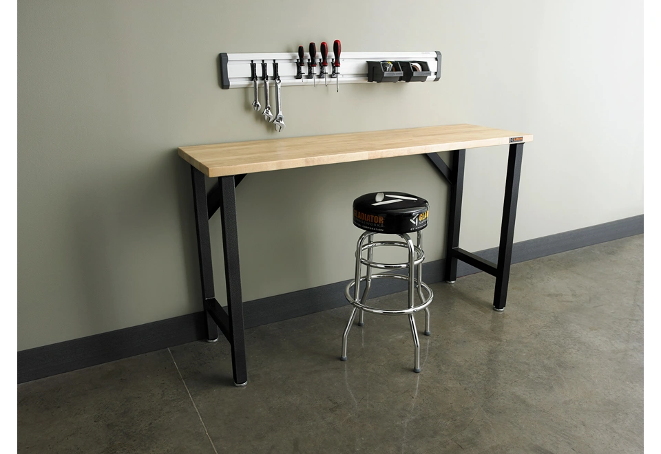 Gladiator modular workbench